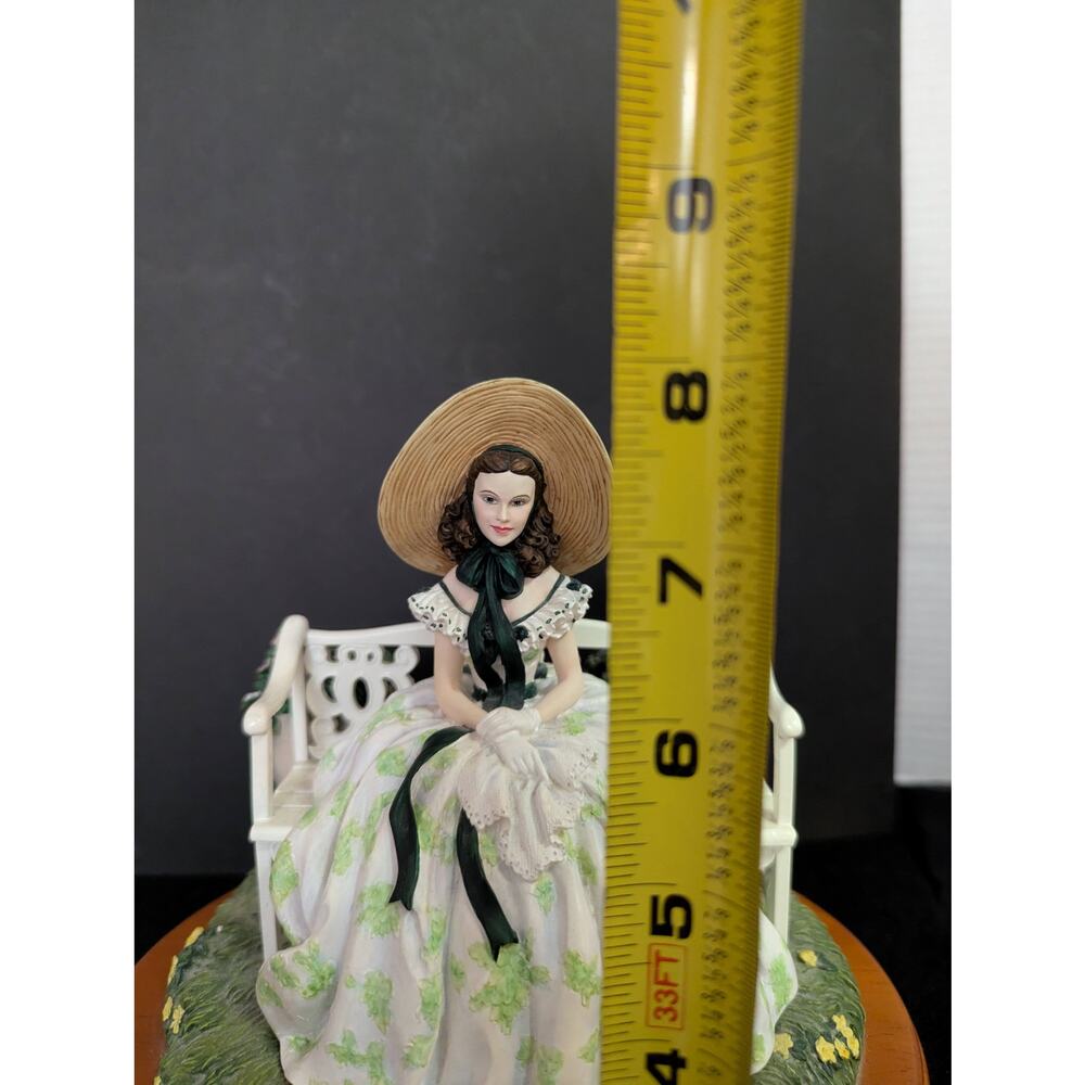 Vintage Gone With The Wind Scarlett Lady Musical Figurine Southern Belle - Picture 15 of 15